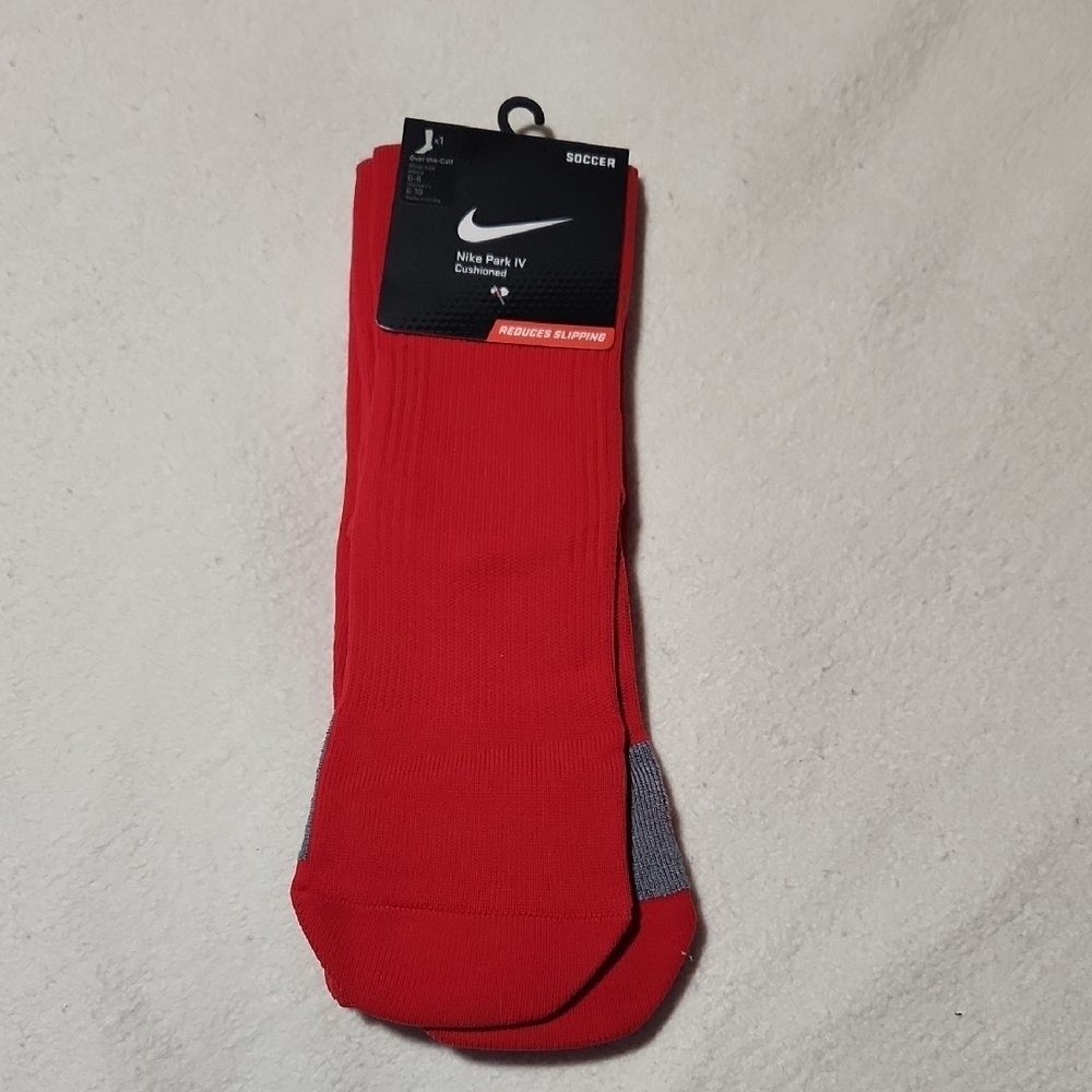 Nike Men's Red and Gray Athletic Socks